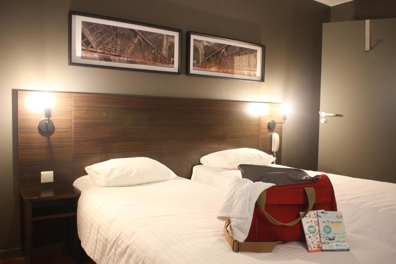 Orly Superior Hotel Athis-Mons Eksteriør billede